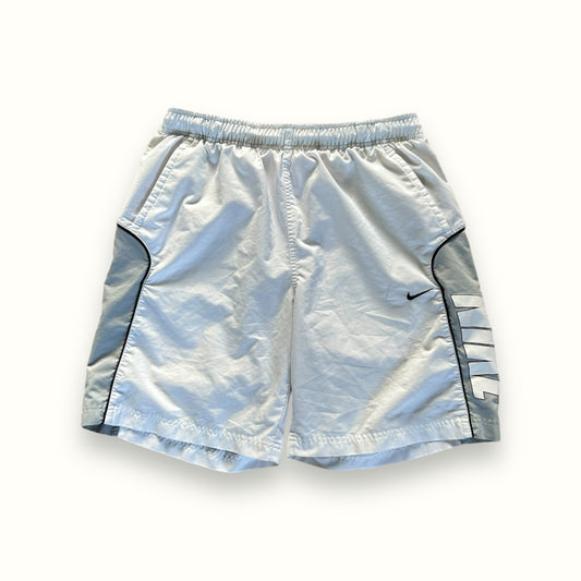 Vintage Nike spell out shorts (M)