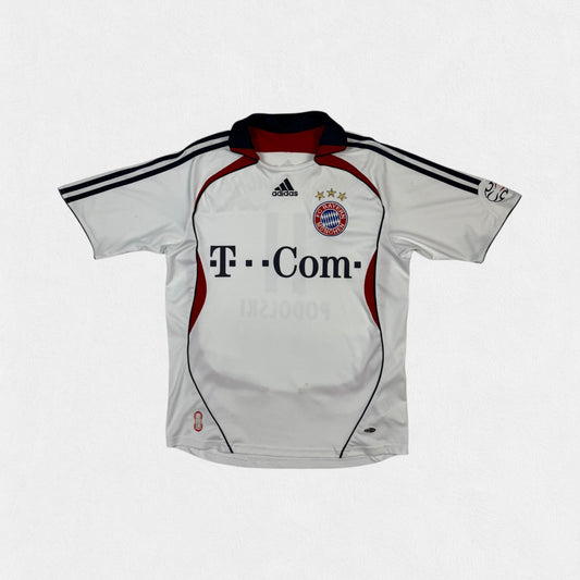 Vintage Bayern Munich 2006/07 Adidas Podolski away shirt (S)