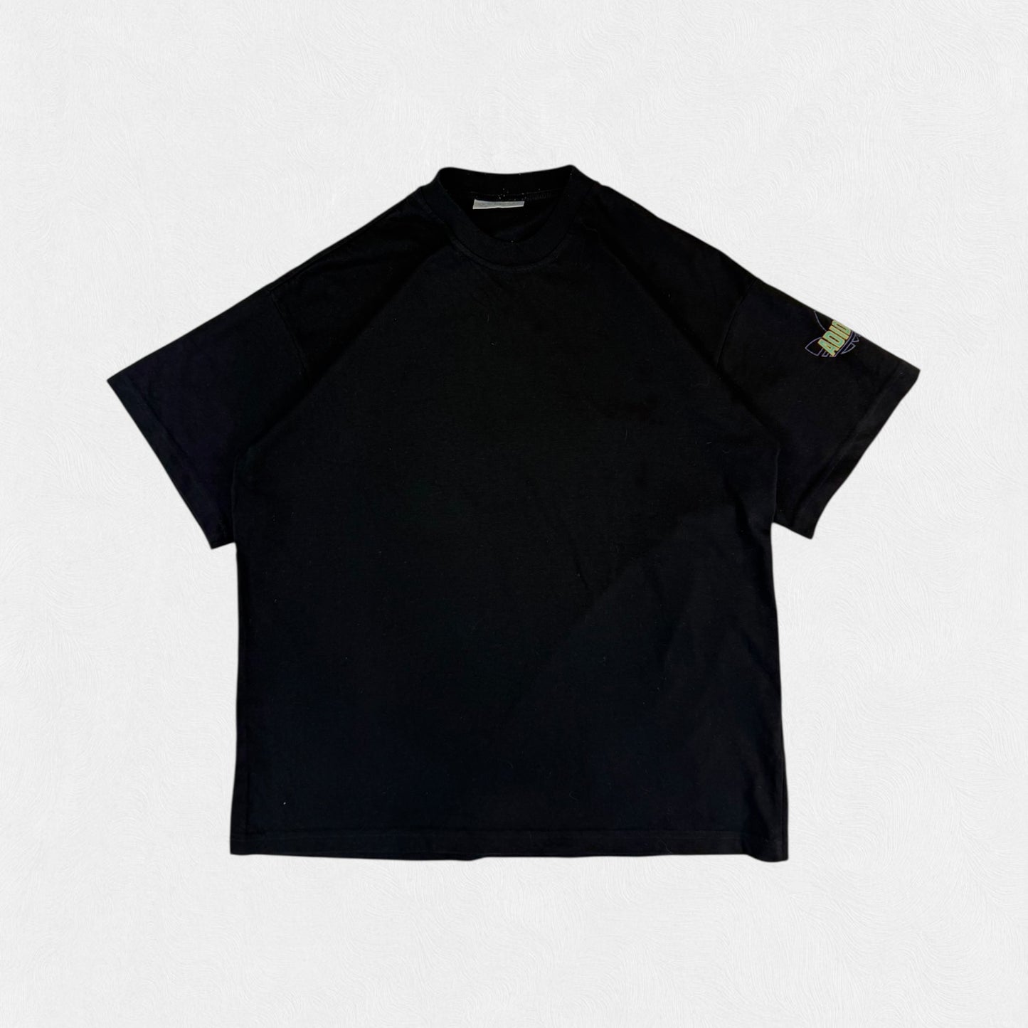 Vintage 90s Adidas originals blank tee (L)