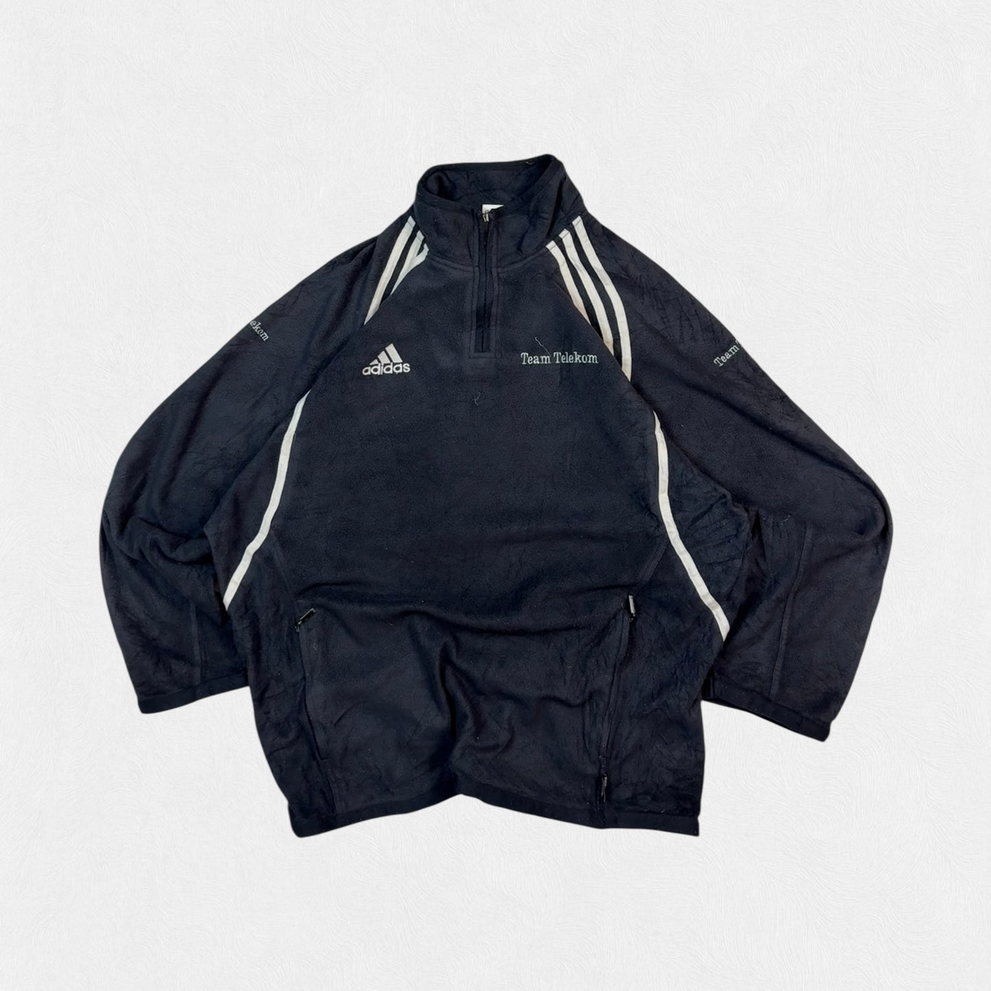 Vintage Adidas quarter zip fleece (M)