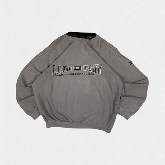Vintage Umbro spell out sweatshirt (M)