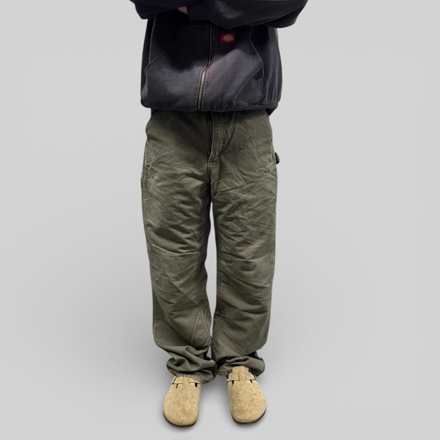 Vintage Carhartt baggy carpenter pants (W32)