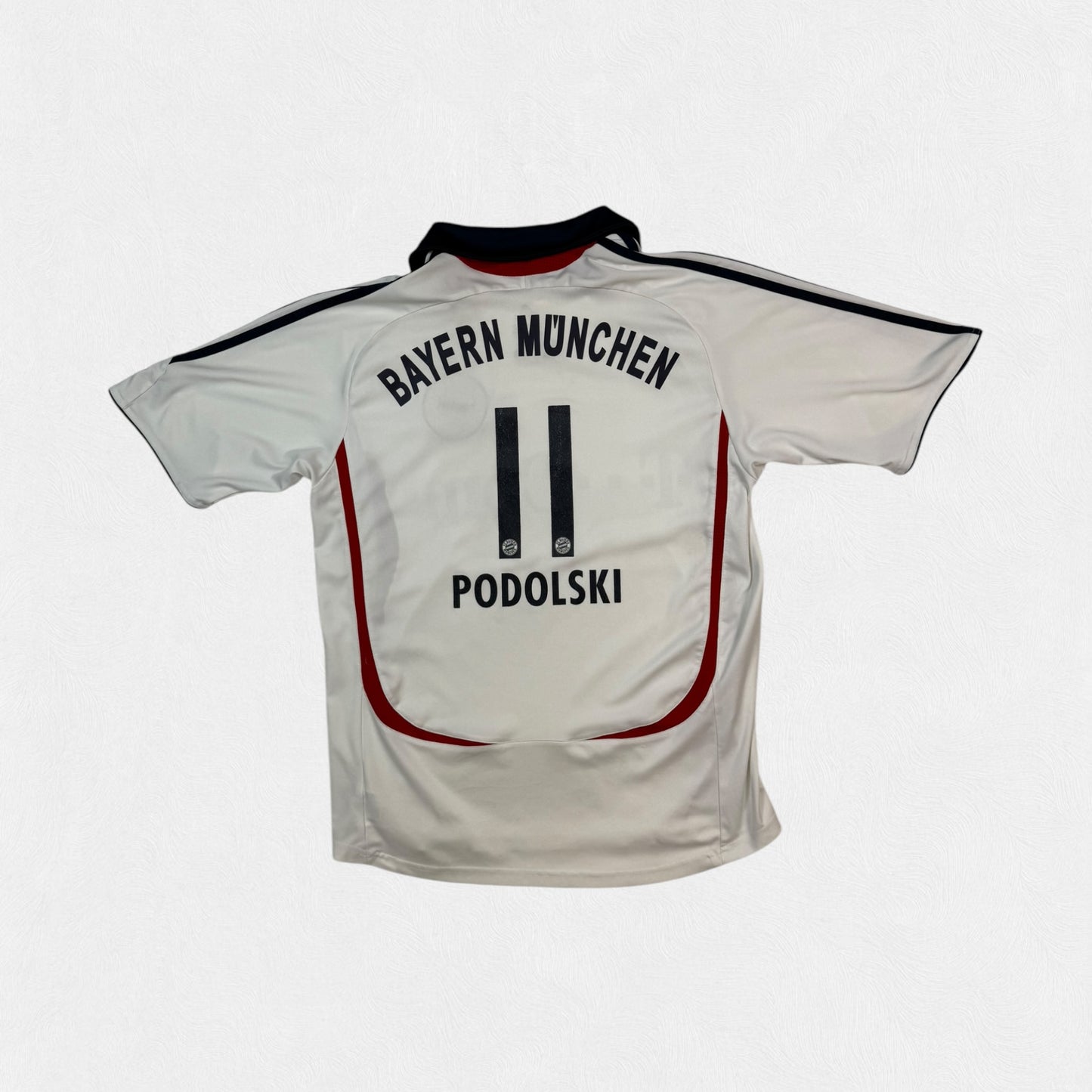 Vintage Bayern Munich 2006/07 Adidas Podolski away shirt (S)