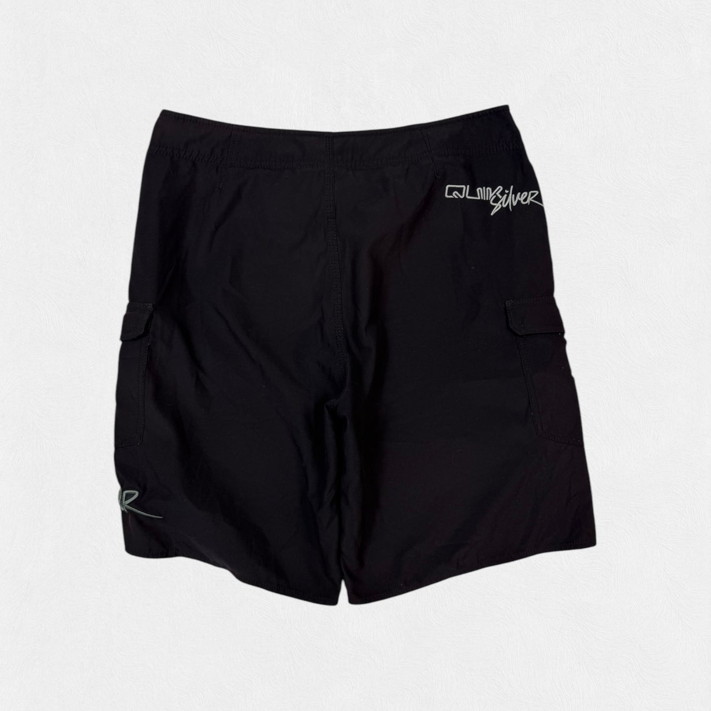 Vintage Quiksilver baggy cargo shorts (W34)