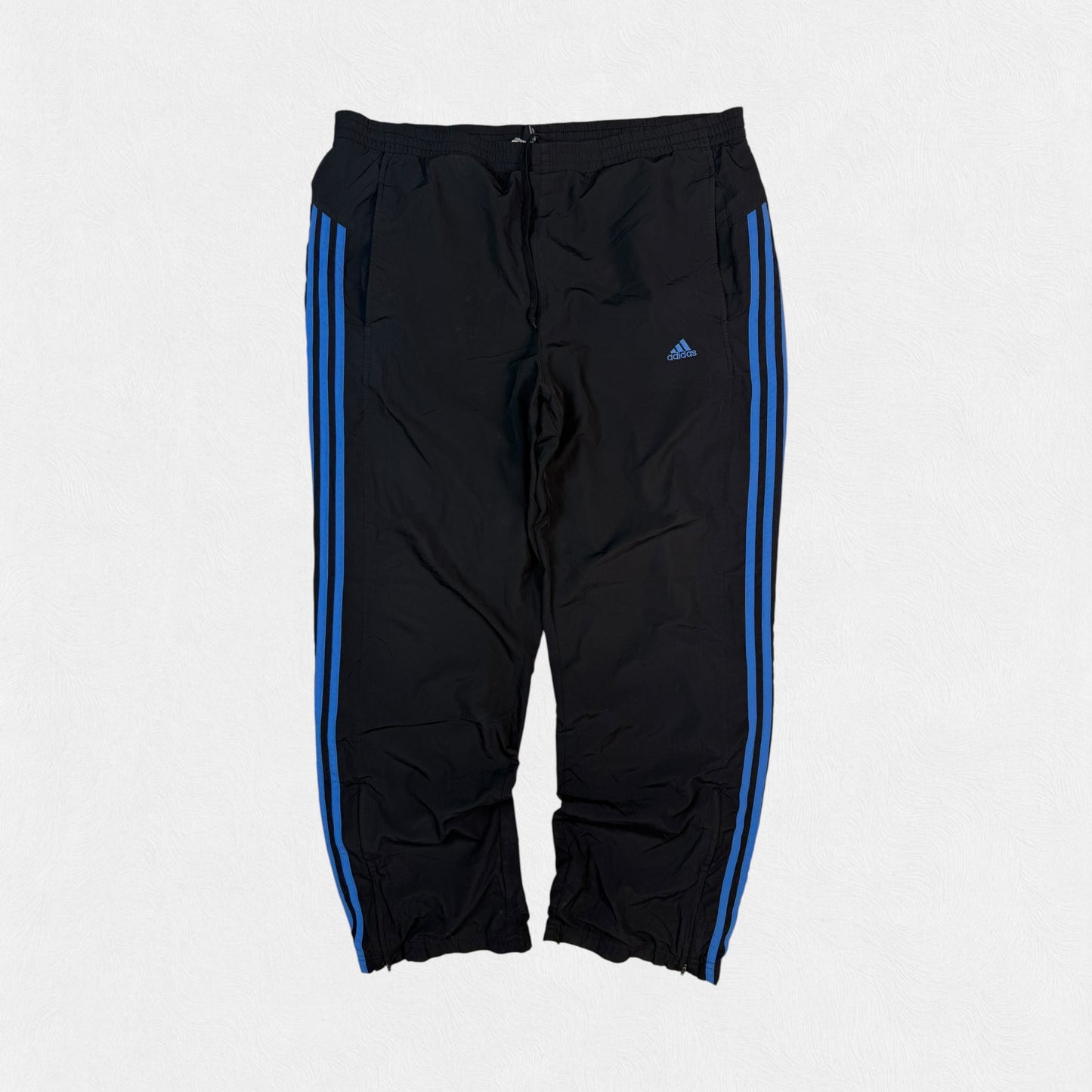 Vintage Adidas baggy track pants (L)