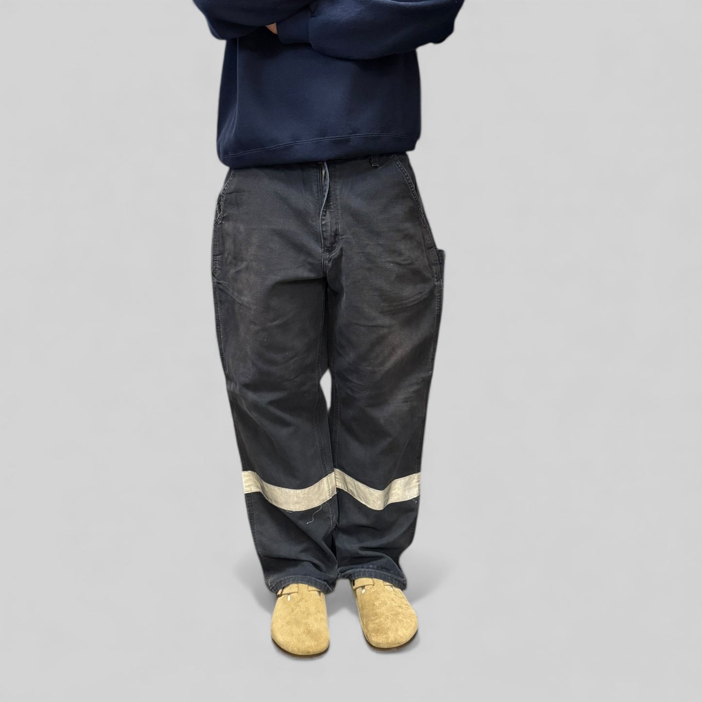 Carhartt baggy carpenter pants (W34)
