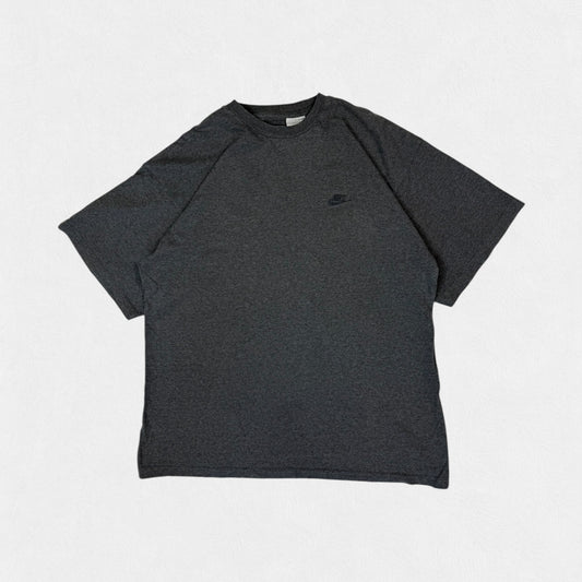 Vintage 90s Nike blank small logo tee (XL)