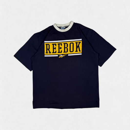 Vintage Reebok spell out tee (L)
