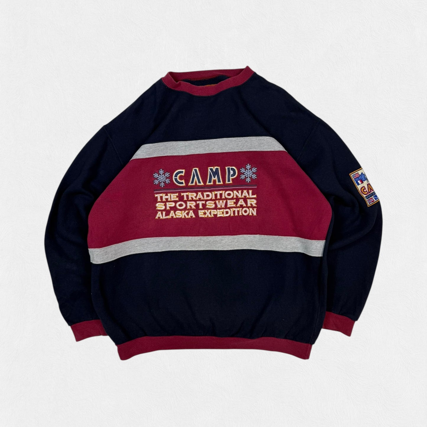 Vintage 90s Camp graphic sweatshirt (L)