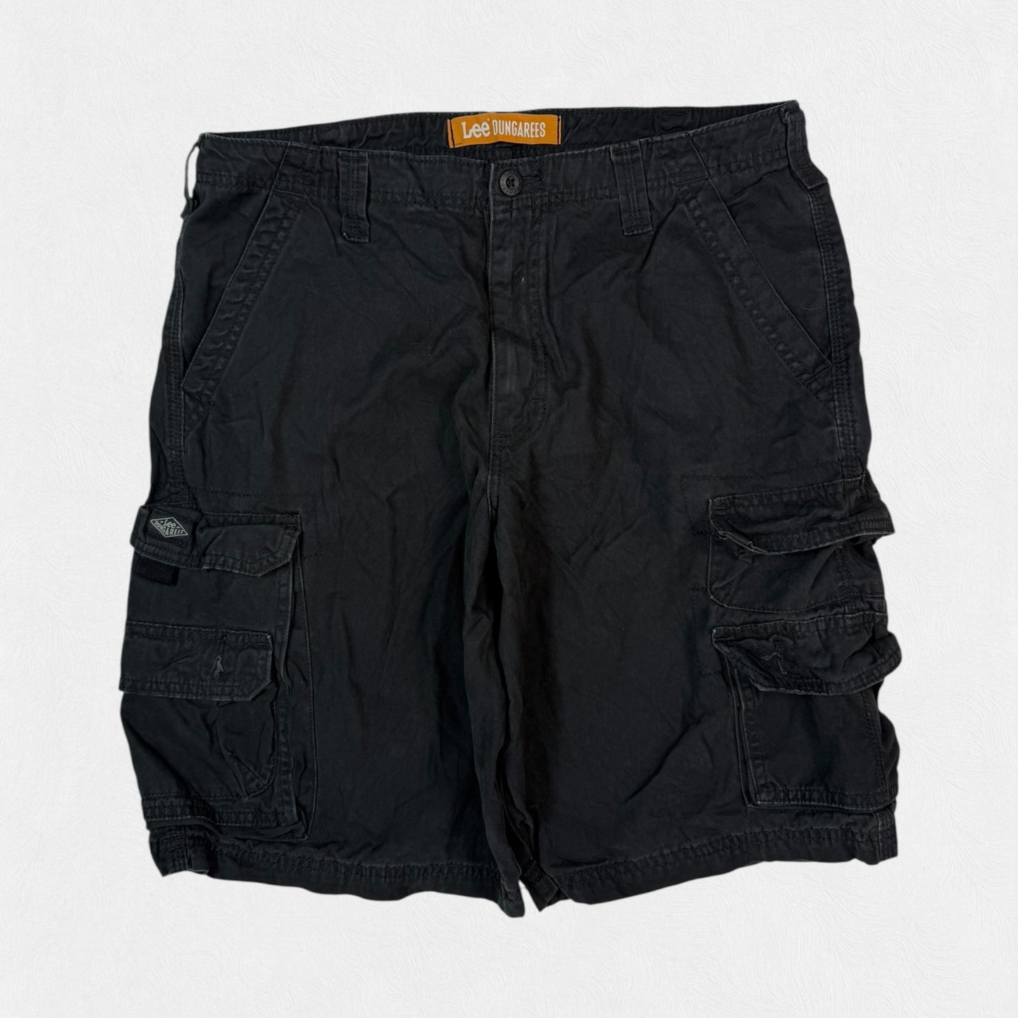 Vintage Lee dungarees baggy cargo shorts (W34)