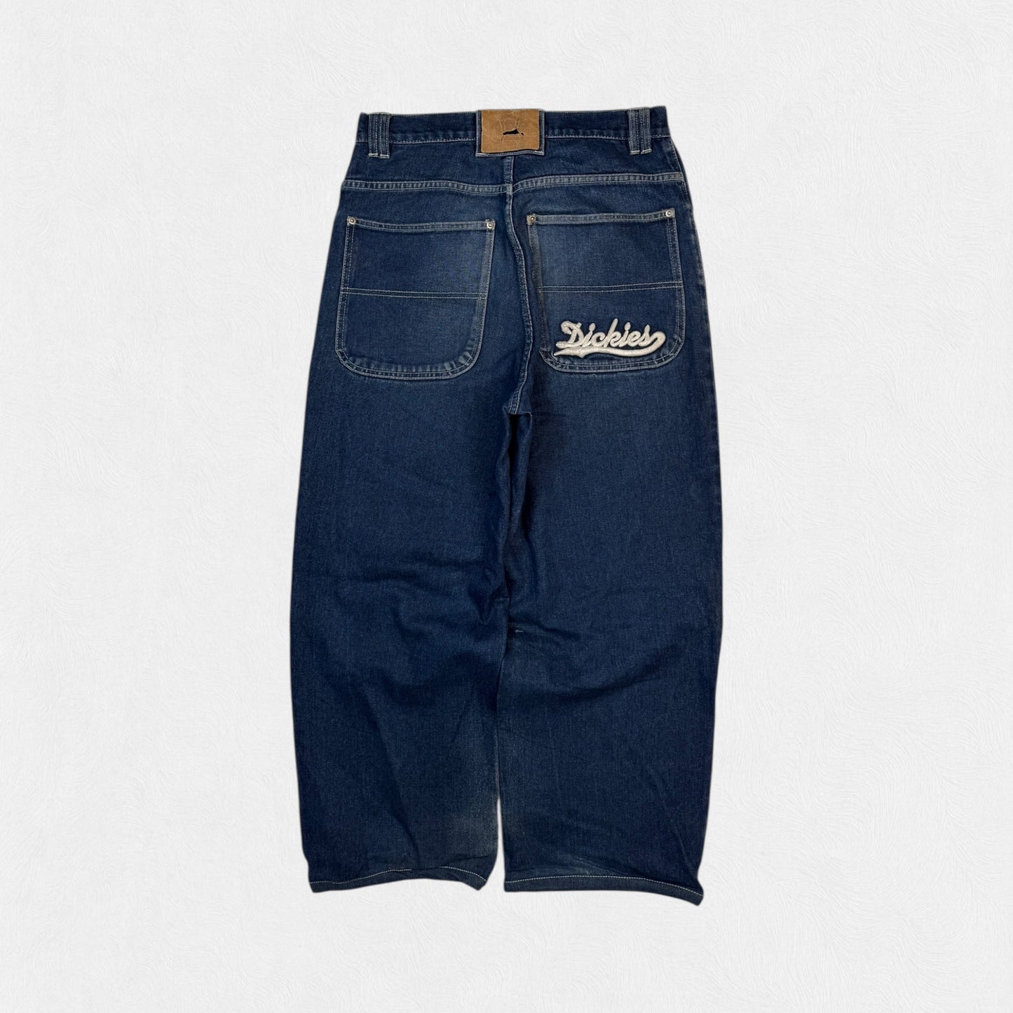 Vintage Dickies spell out baggy jeans (W30)