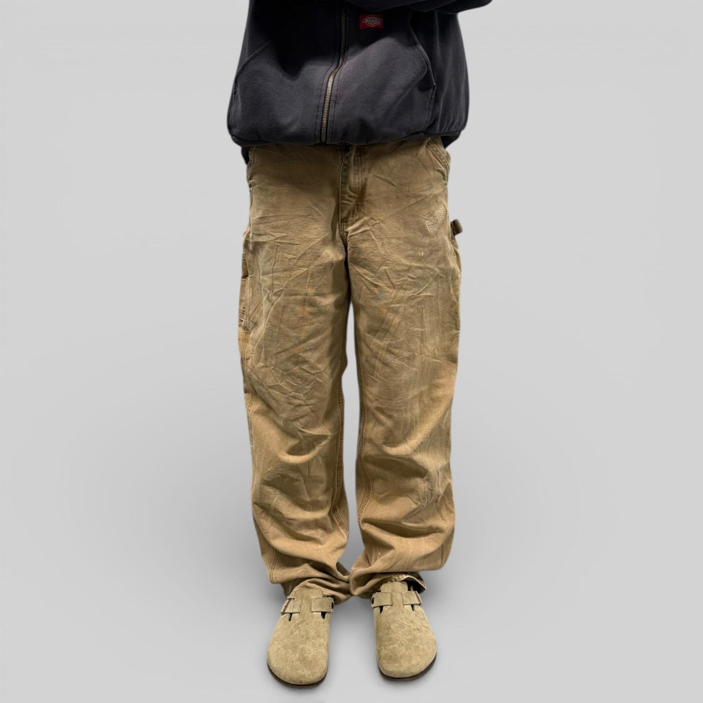 Vintage Carhartt baggy carpenter pants (W32)