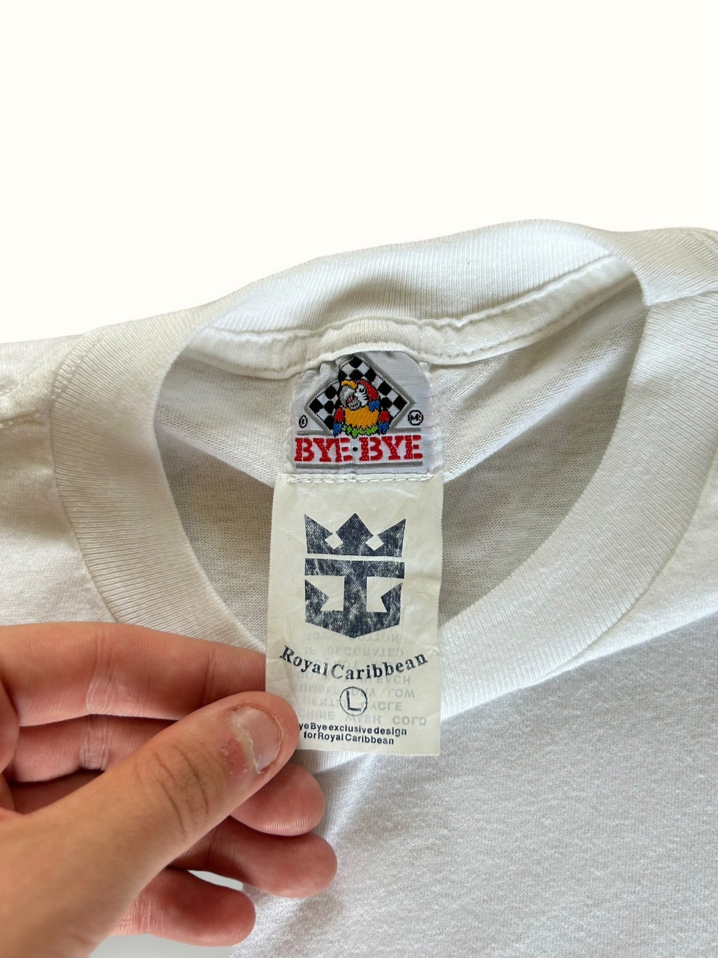 Vintage Royal Caribbean cruises graphic tee (L)