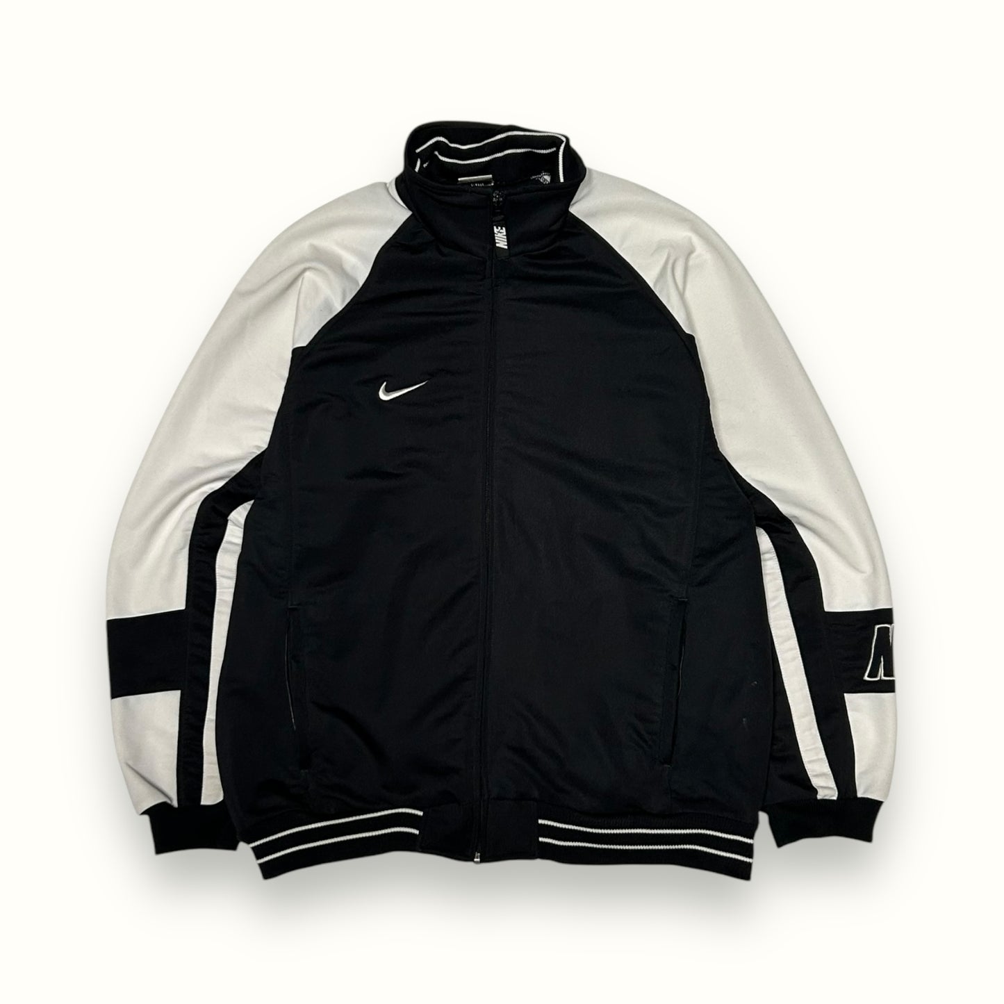 Vintage 90s Nike track jacket (L)