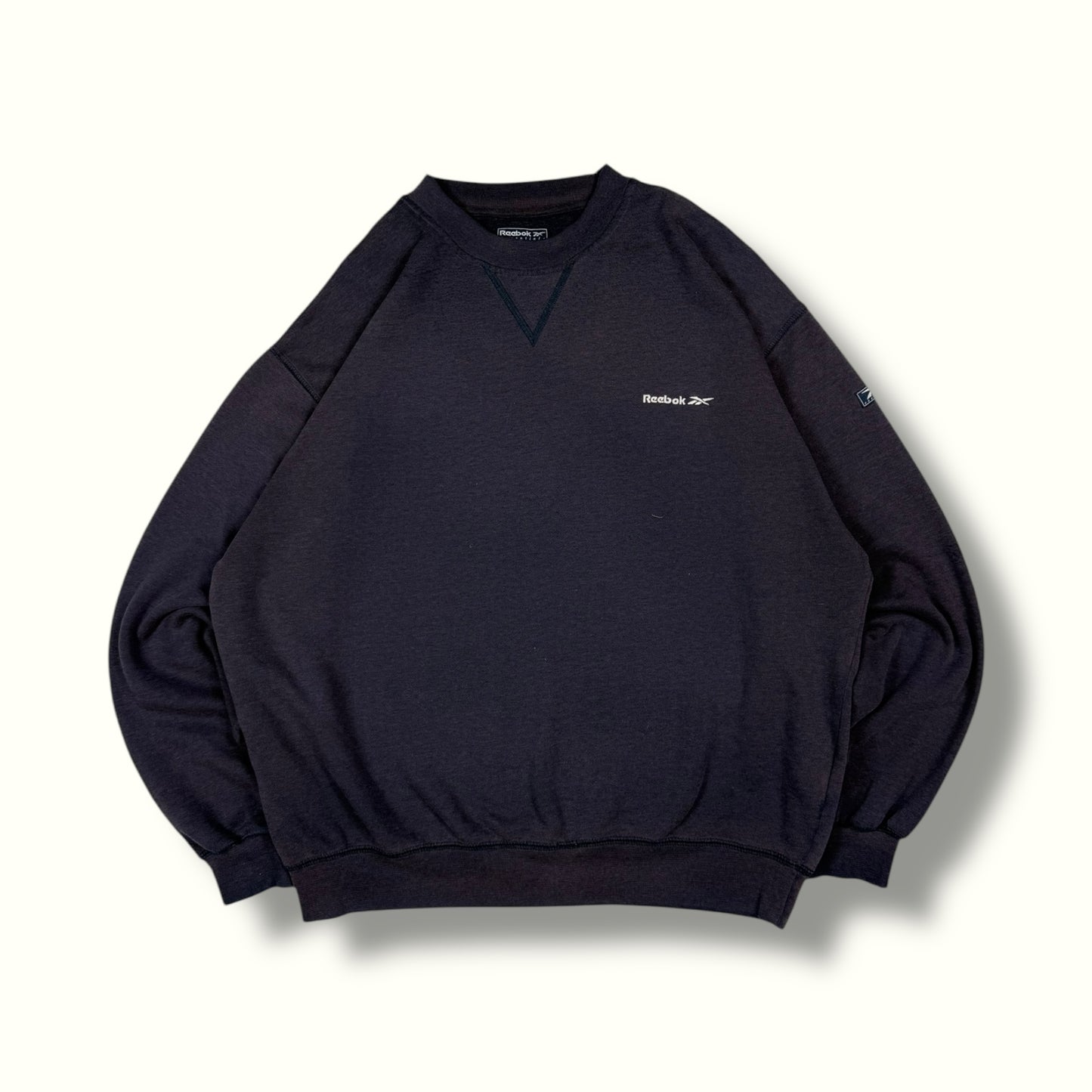 Vintage Reebok essentials sweatshirt (L)