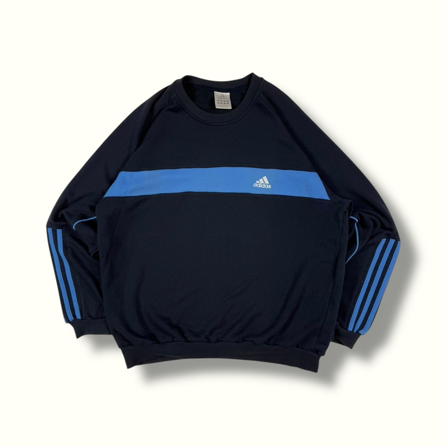Vintage adidas small logo sweatshirt (L)