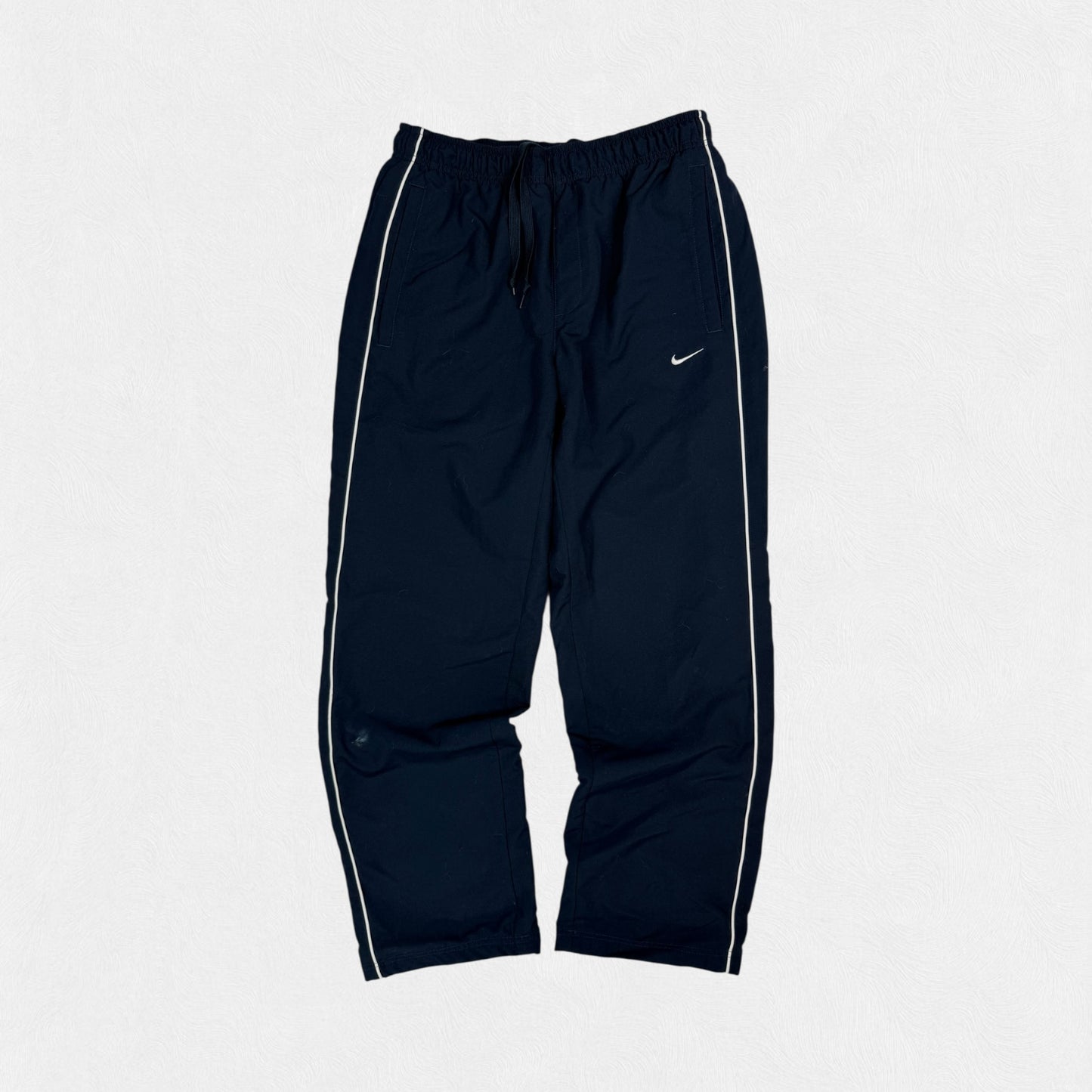 Vintage Nike baggy track pants (S)