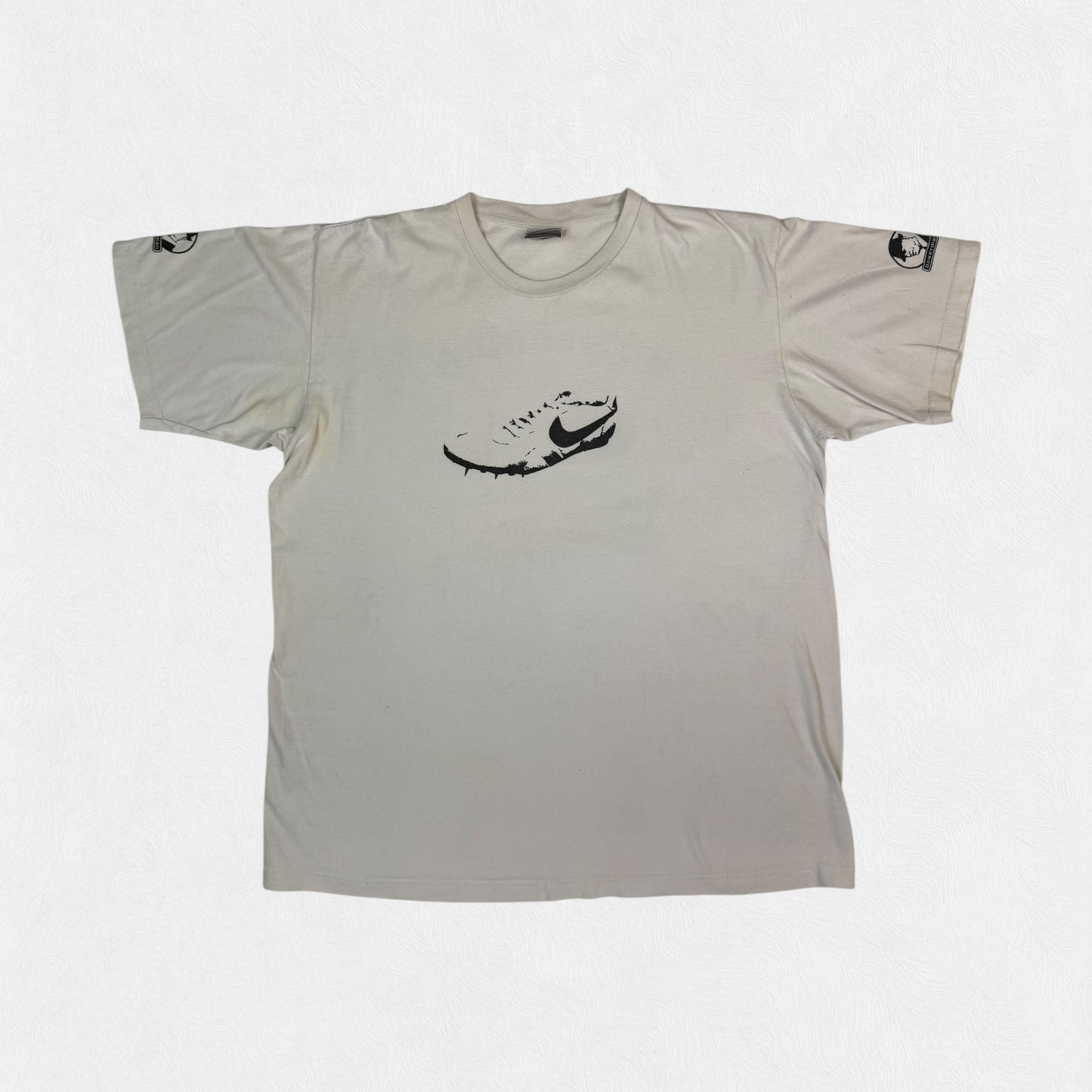 Vintage Nike Bowerman football boots graphic tee (XL)