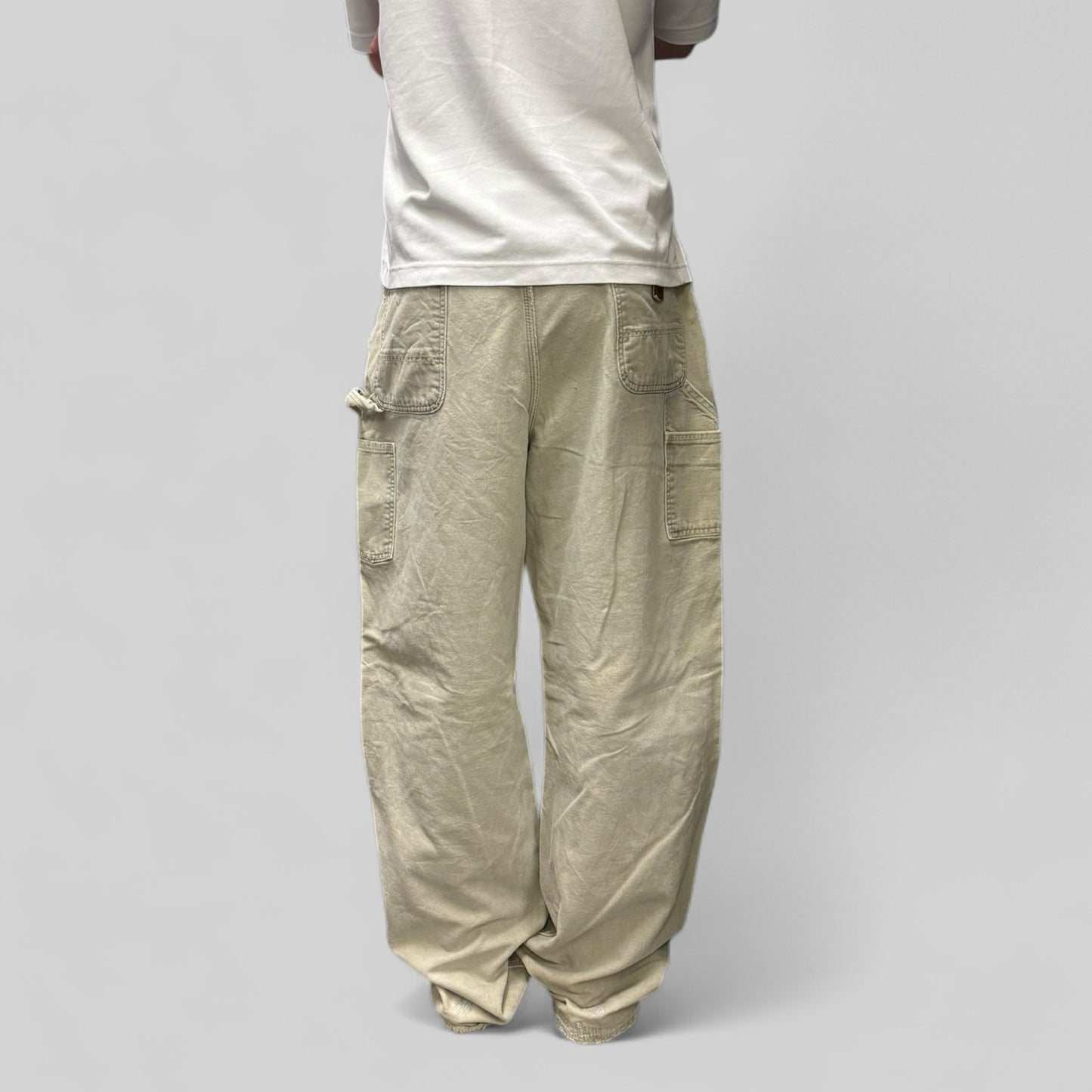 Vintage Carhartt baggy carpenter pants (W38)