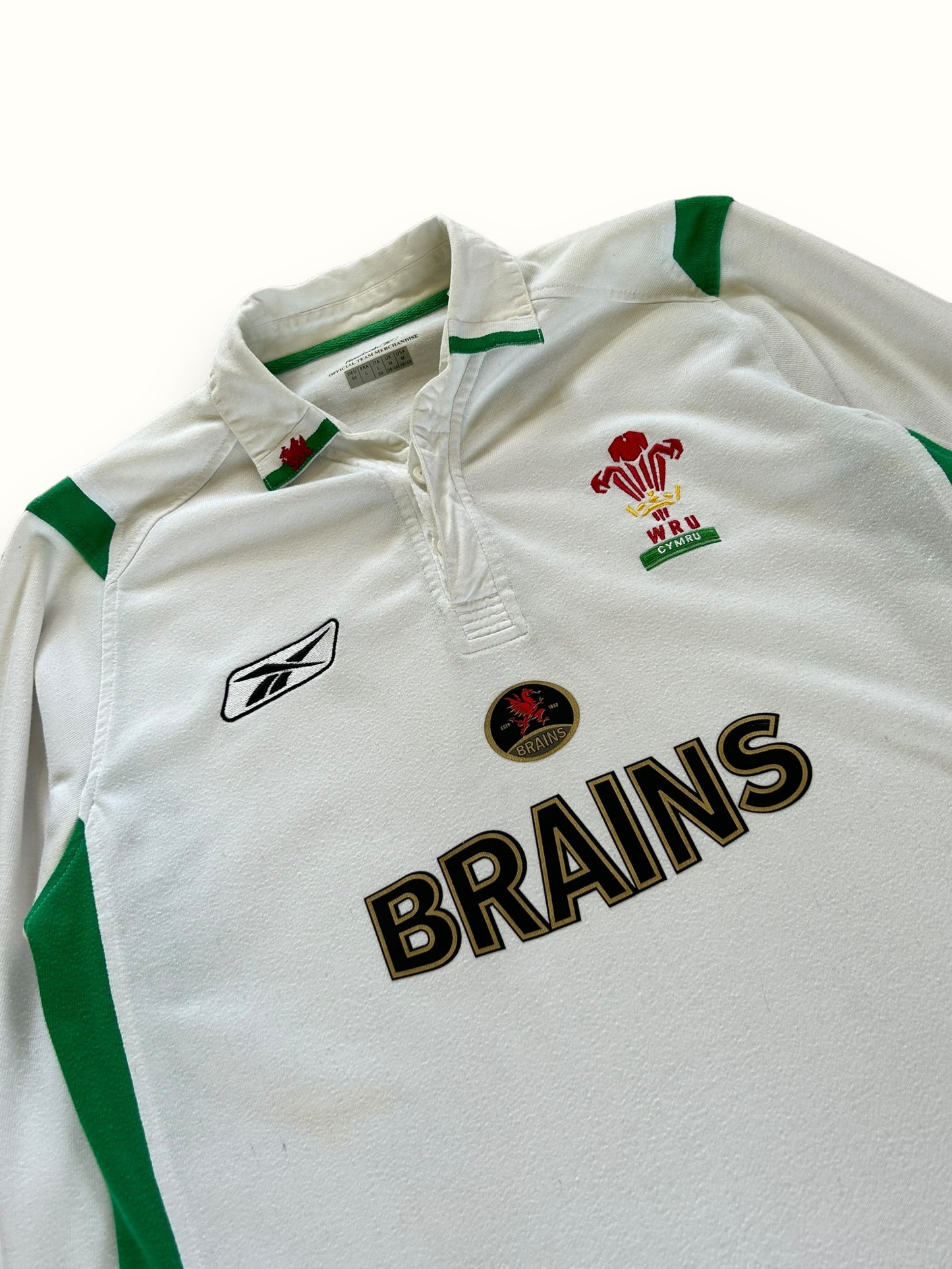 Vintage Wales 2004-05 Reebok away rugby shirt (M)