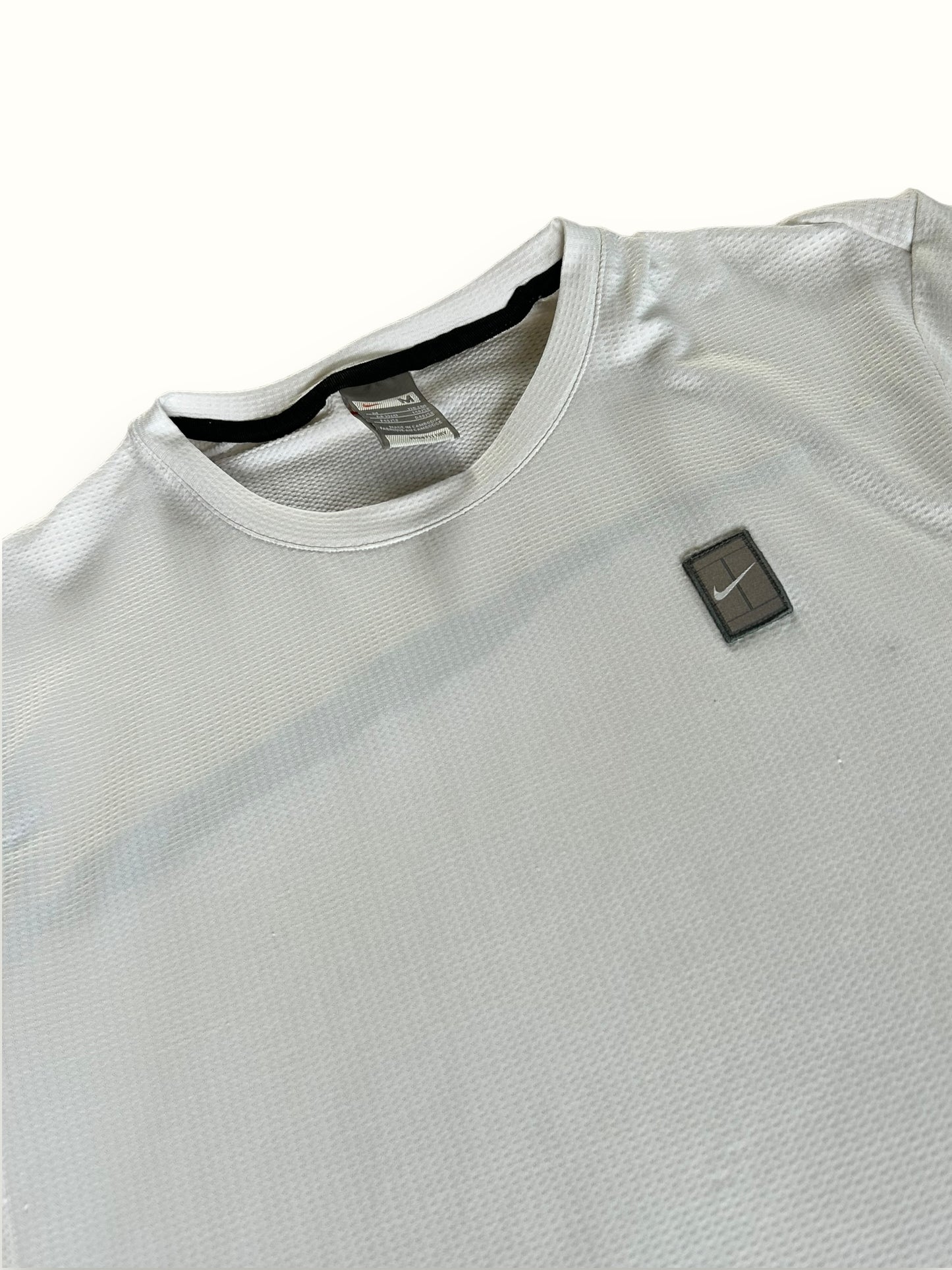 Vintage Nike court tee (M)