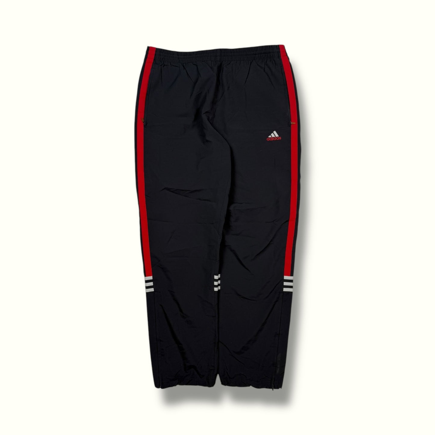 Vintage Adidas baggy track pants (M)