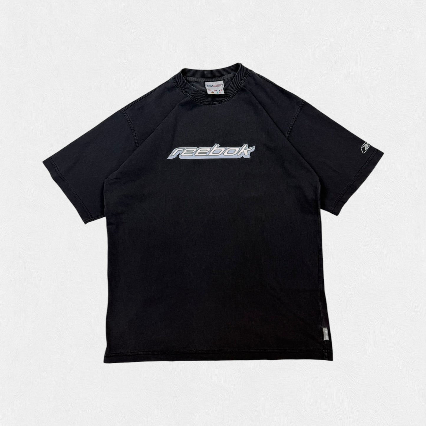 Vintage Reebok spell out tee (M)