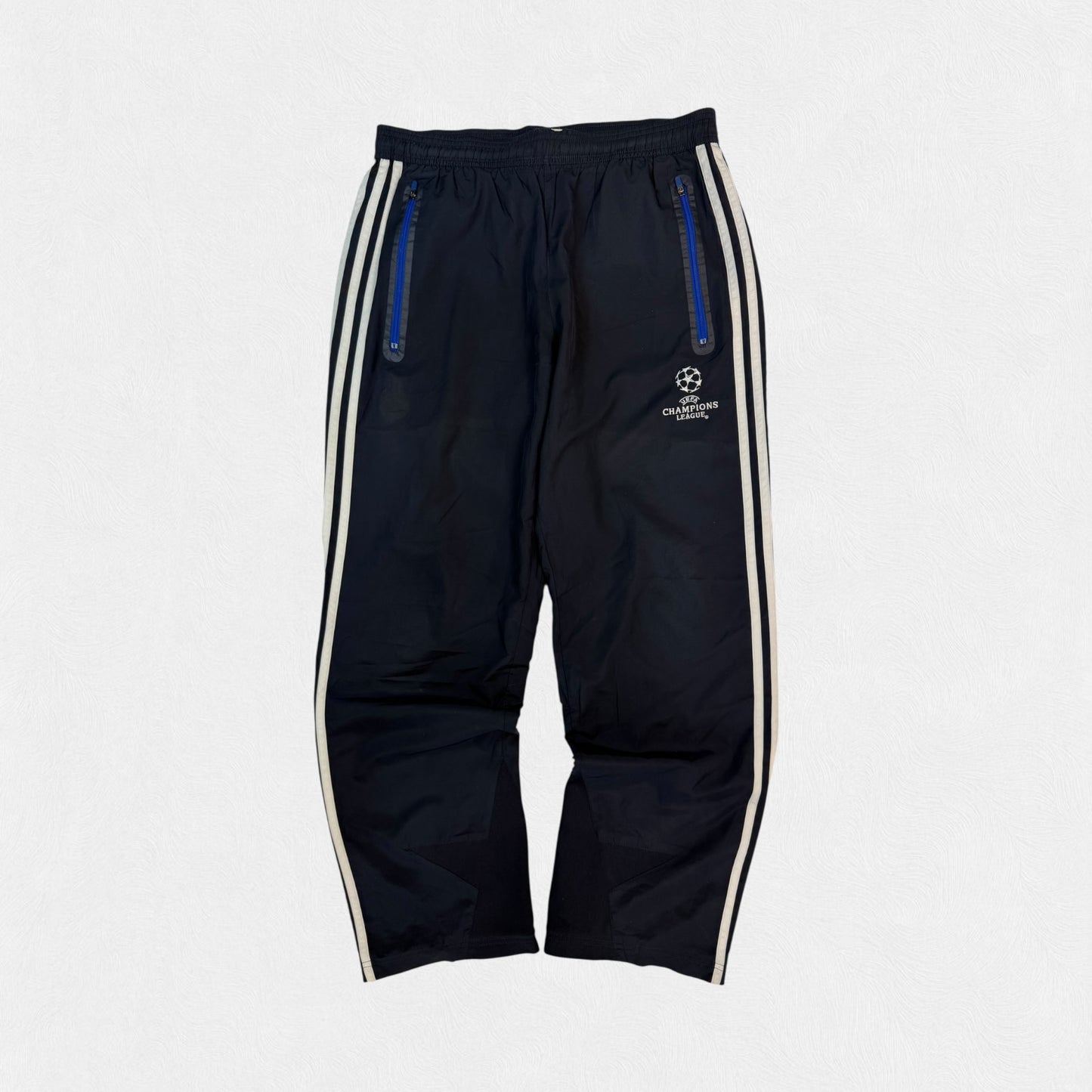 Vintage Adidas Champions league baggy track pants (M)