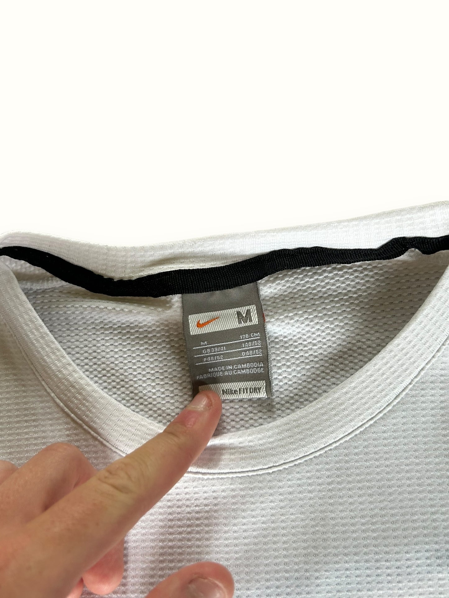 Vintage Nike court tee (M)