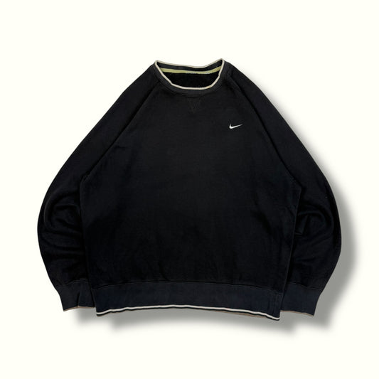 Vintage Nike mini swoosh sweatshirt (M)