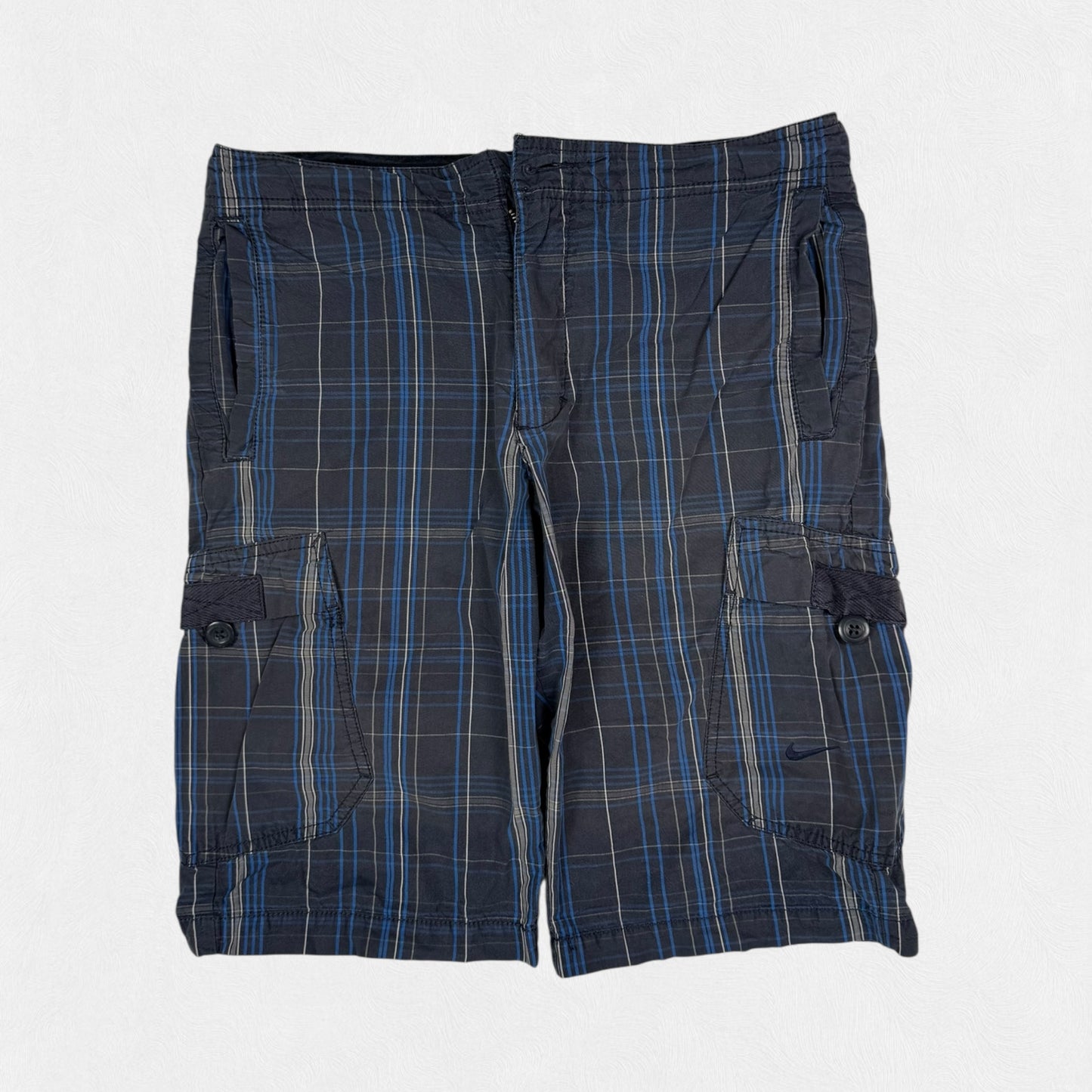 Nike athletic dept checkered cargo shorts (W32)