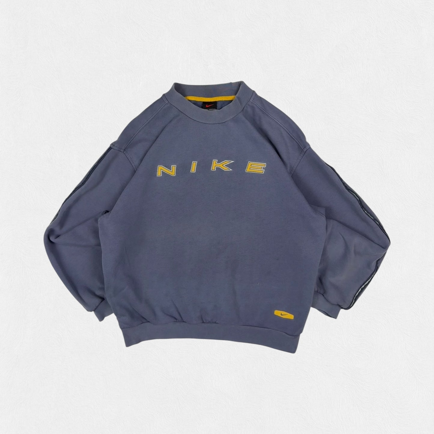 Vintage 90s Nike spell out sweatshirt (S)