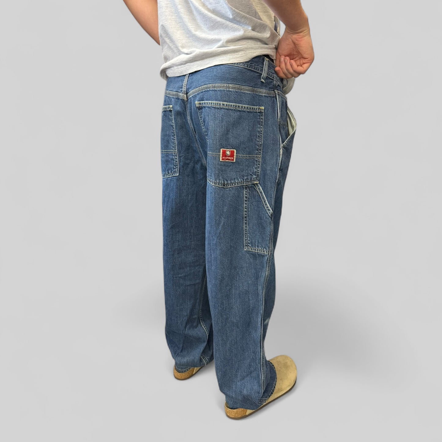 Vintage Tommy Hilfiger baggy carpenter jeans (W36)