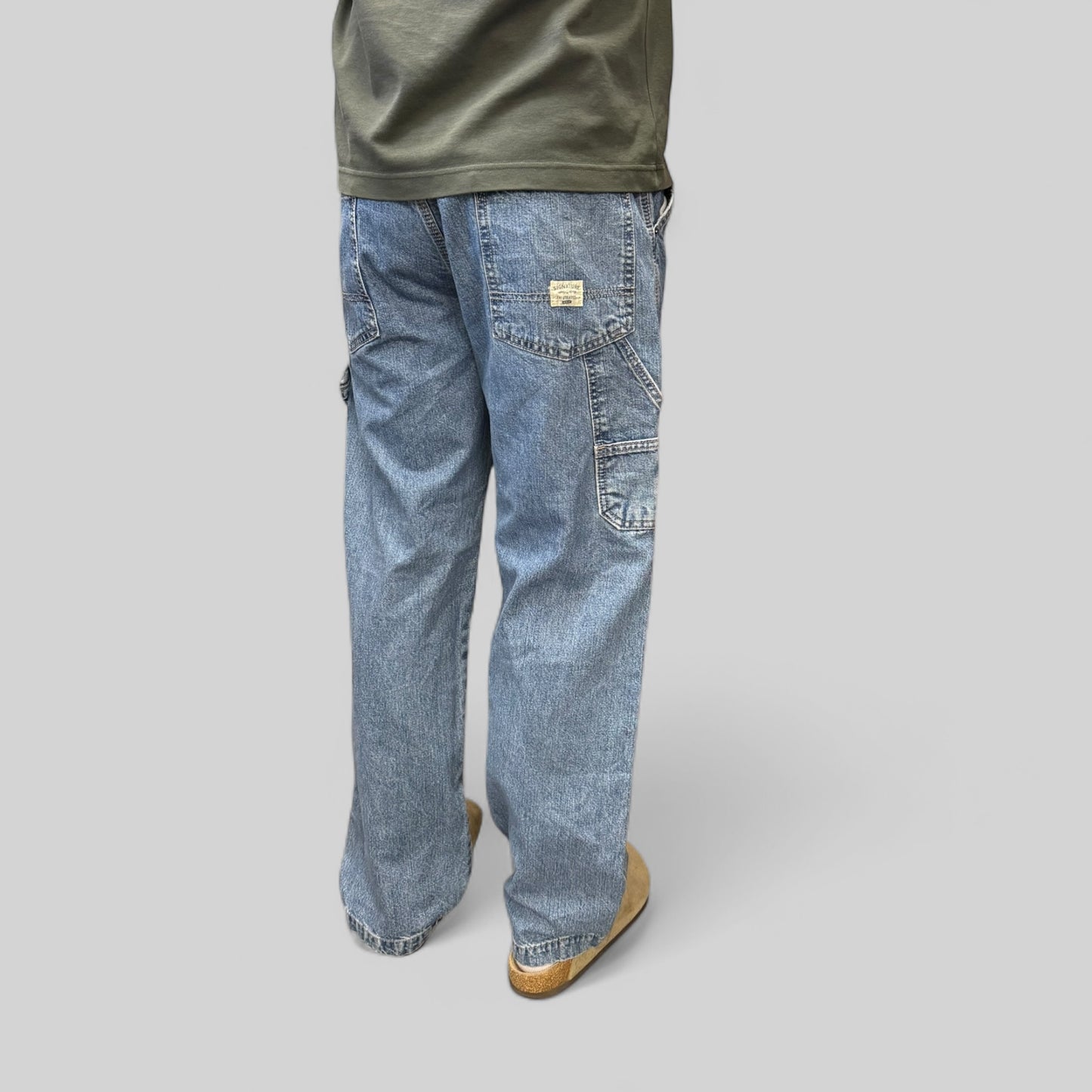 Levi's signature baggy carpenter jeans (W32)