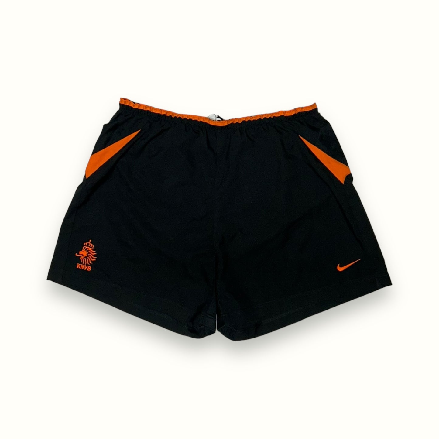 Vintage Netherlands Nike 2002-04 football shorts (XXL)