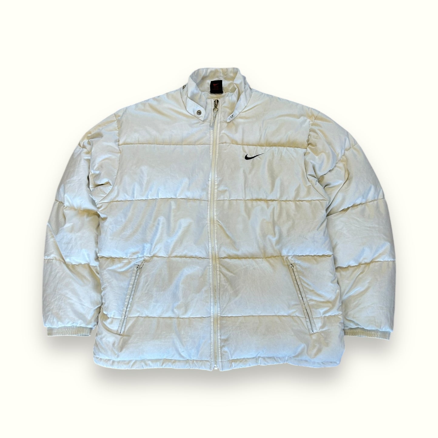 Vintage 90s Nike spell out puffer jacket (XL)