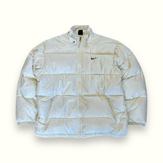 Vintage 90s Nike spell out puffer jacket (XL)