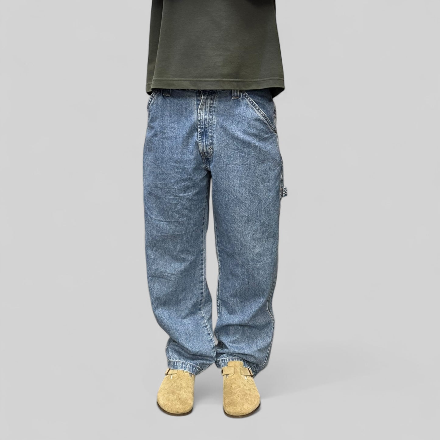 Levi's signature baggy carpenter jeans (W32)