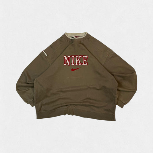 Vintage 90s Nike spell out sweatshirt (XL)