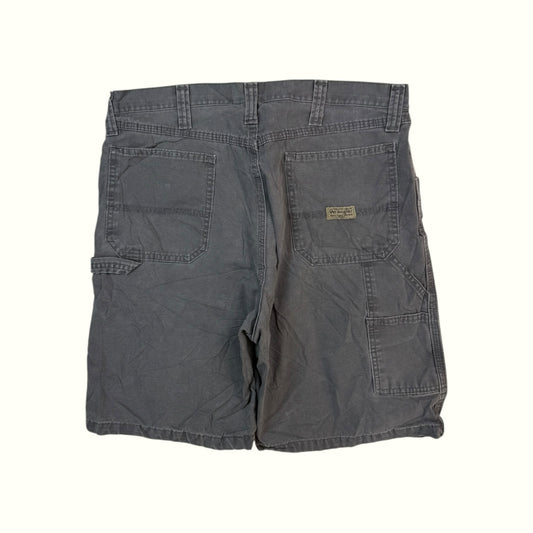 Vintage Wrangler baggy carpenter shorts (W36)