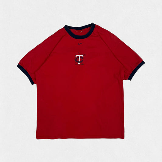 Vintage Nike Minnesota twins centre logo tee (L)