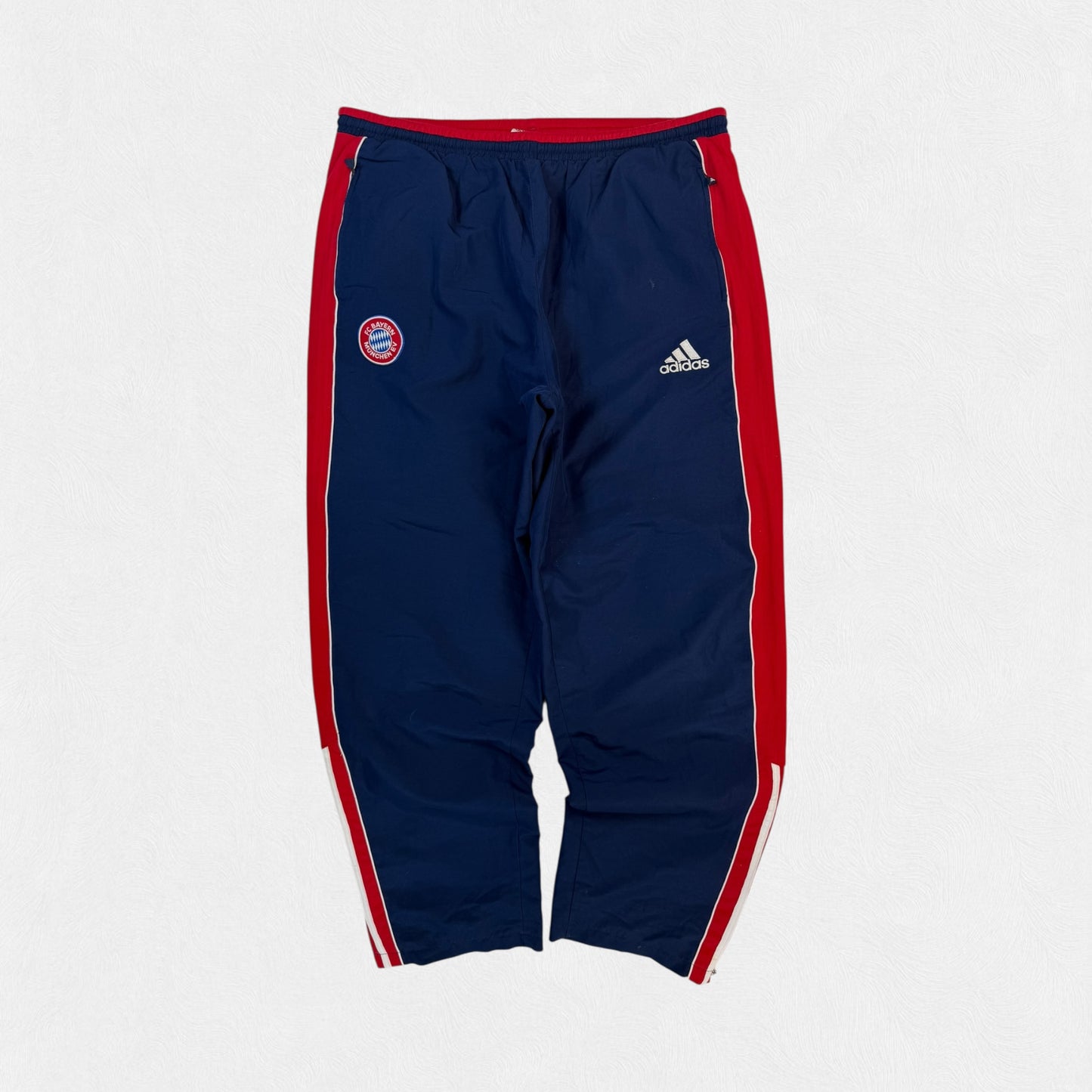 Vintage Bayern Munich 2000/01 Adidas baggy track pants (XL)
