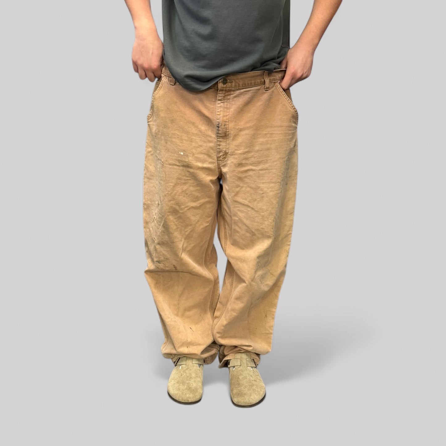 Carhartt baggy carpenter pants (W40)