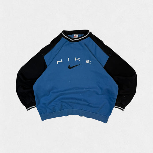 Vintage 90s Nike spell out sweatshirt (XL)