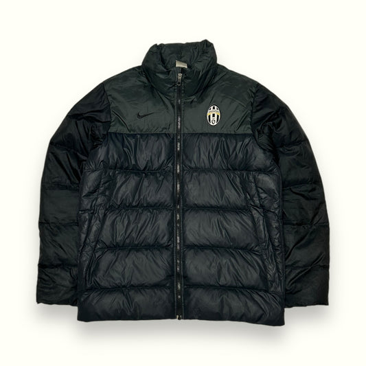 Juventus Nike puffer jacket (L)