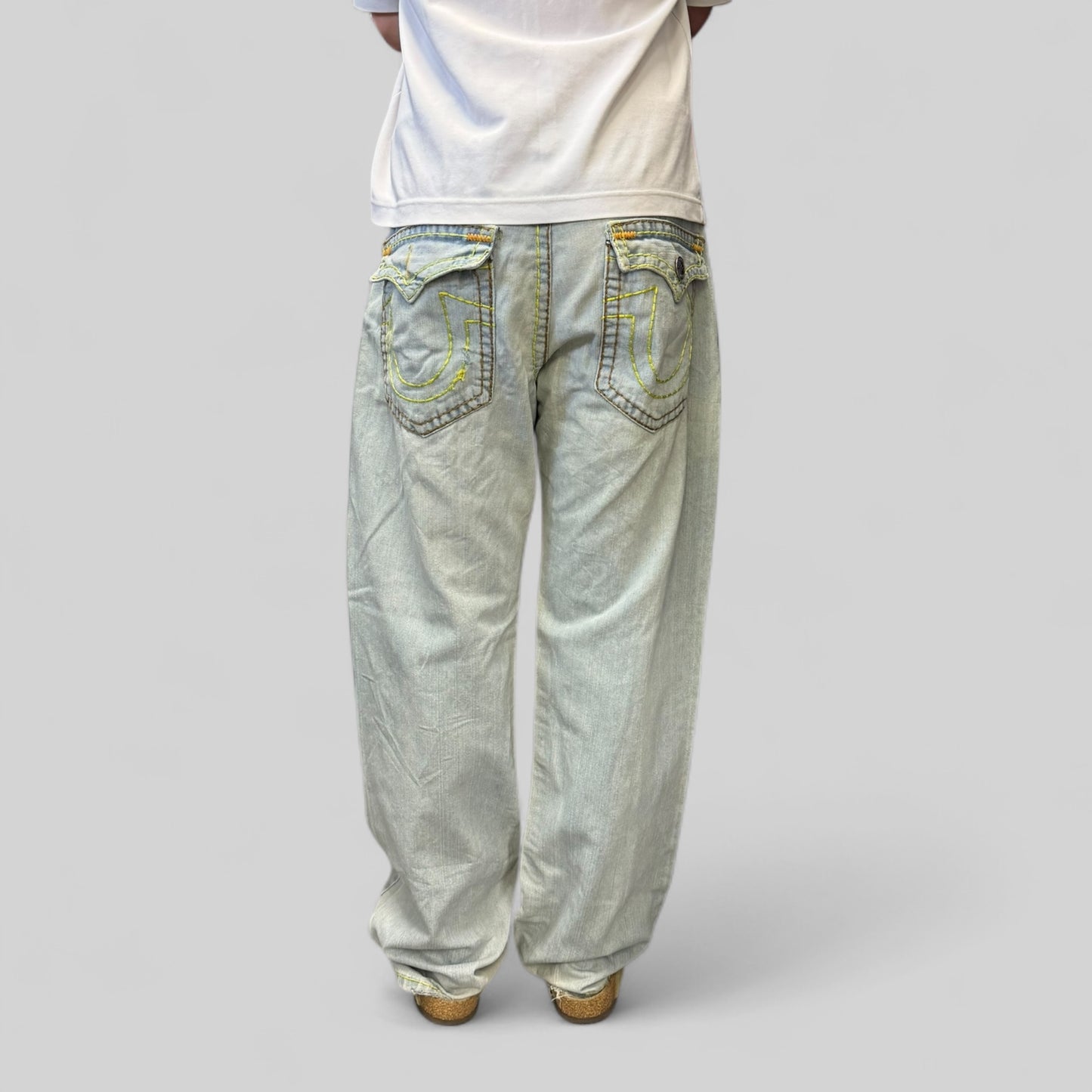 Vintage Y2K True Religion baggy jeans (W40)