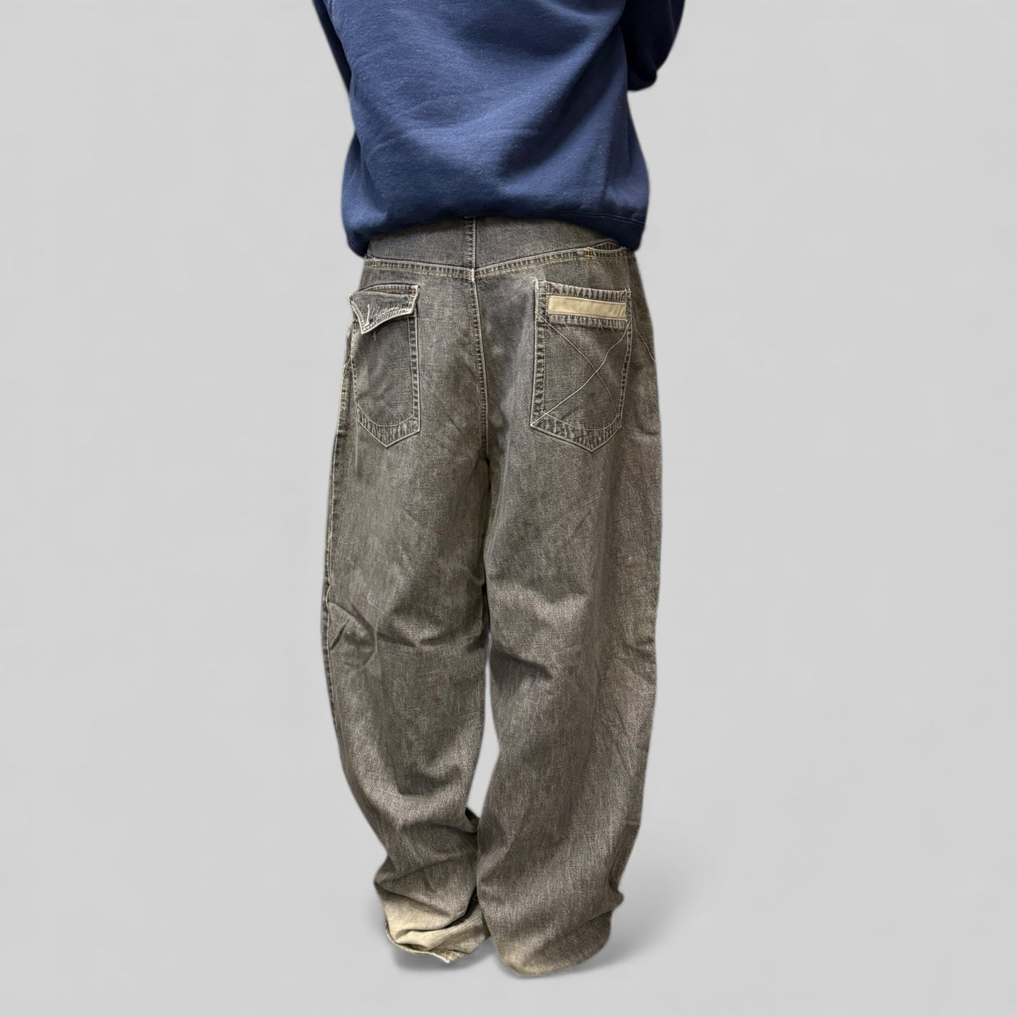 Vintage Y2K baggy hip hop Jeans (W40)