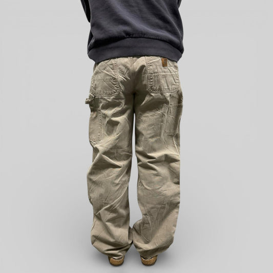 Vintage Carhartt baggy carpenter pants (W30)
