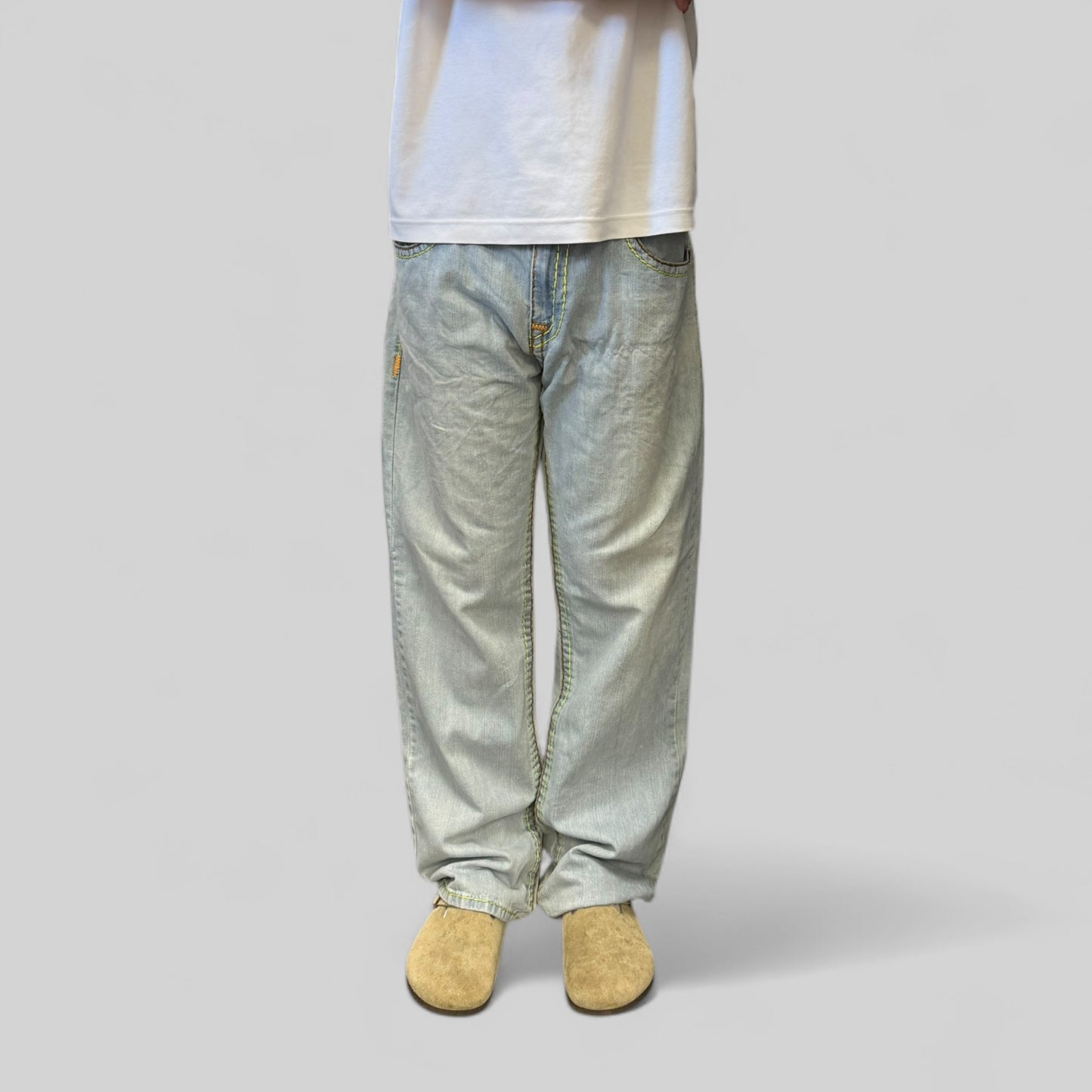 Vintage Y2K True Religion baggy jeans (W40)