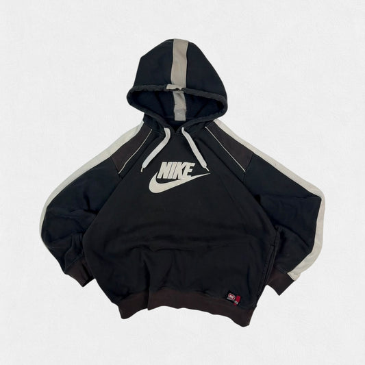 Vintage Nike spell out hoodie (L)